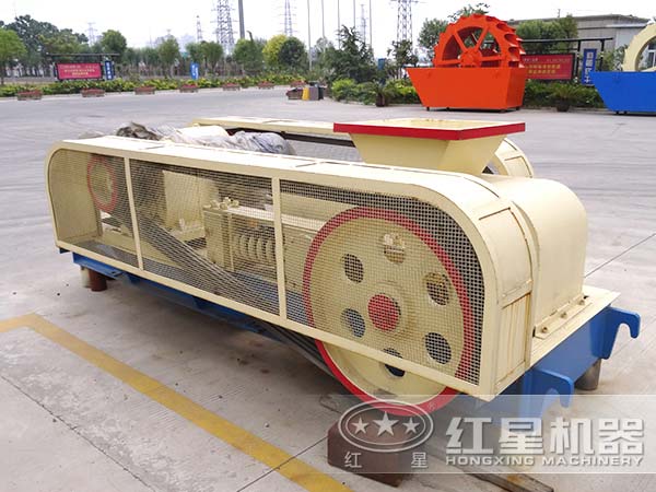 常用雙輥破碎機(jī)型號有哪些？大概價格是多少？