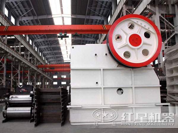 顎式破石機(jī)——石料廠的戰(zhàn)斗機(jī)，石頭的變形機(jī)