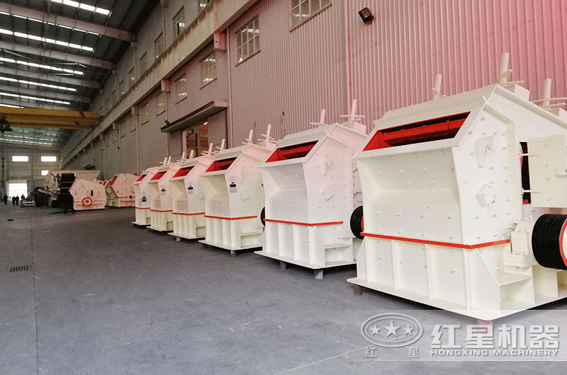 1315和1214反擊破能吃多少料？堵料導(dǎo)致停機(jī)，影響生產(chǎn)怎么辦？